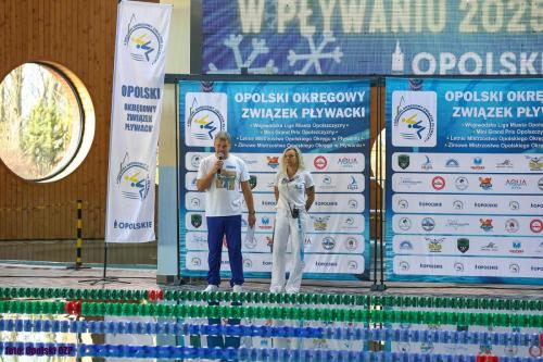 ścianki i flagi reklamowe oraz radiotelefony